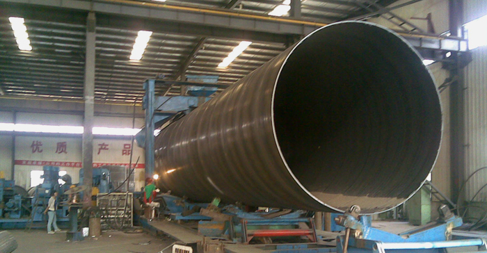 大口径Spiral steel pipe生产现场